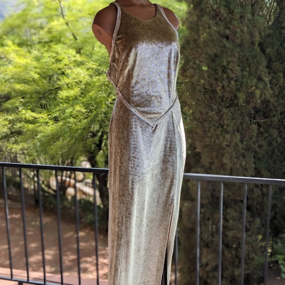 Green/Gold Size Medium Straight Gown by Cache